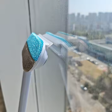Multifunctional Pet Hair Remover Brush — For Carpets, Sofas & Beds