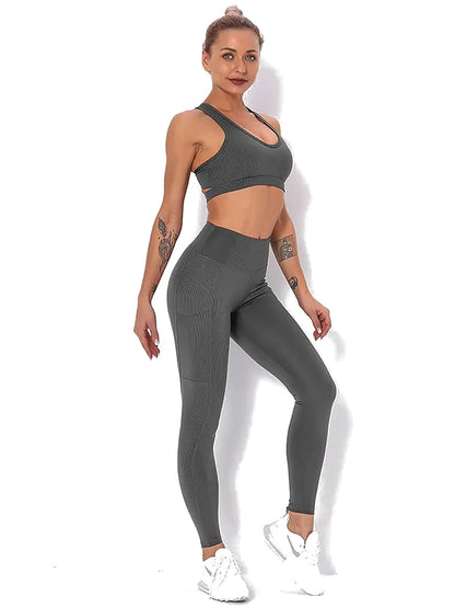 Women's Seamless Striped Activewear Set – Gym & Yoga Leggings
