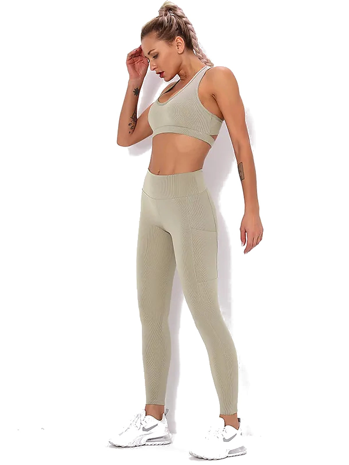 Women's Seamless Striped Activewear Set – Gym & Yoga Leggings