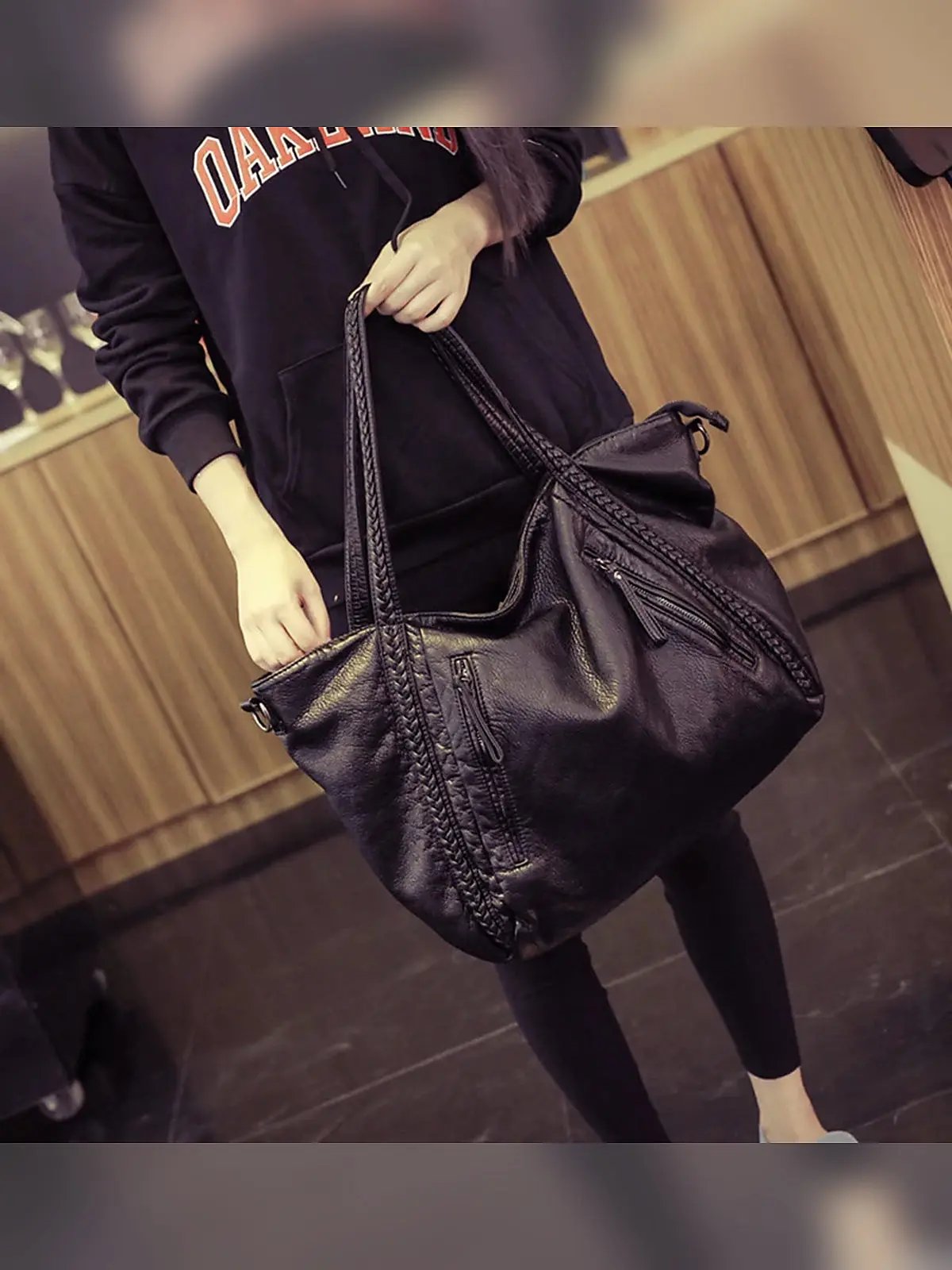 Women's Large Soft Leather Hobo Shoulder Bag
